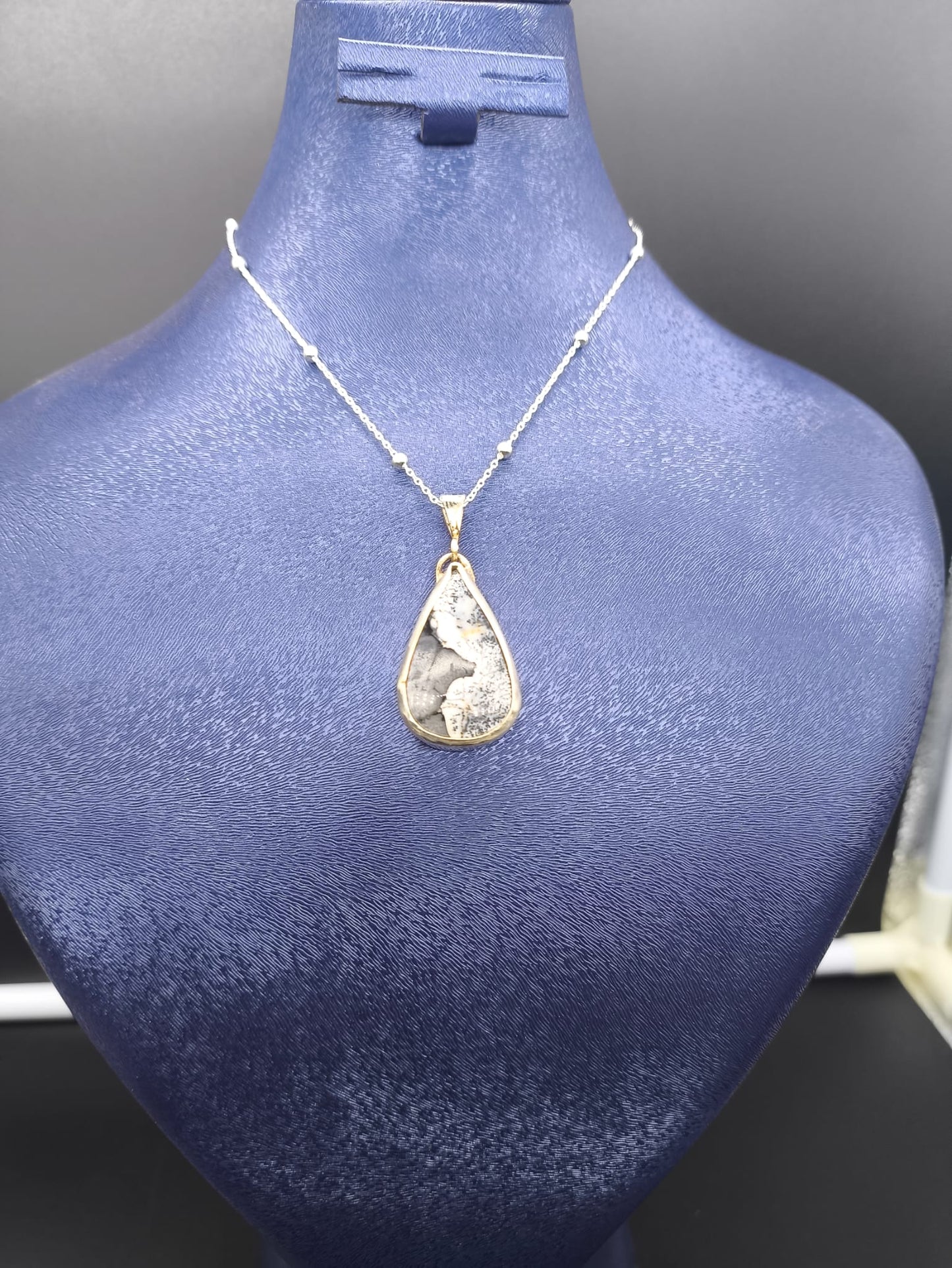 Dentritli Opal Taşlı Gümüş Kolye